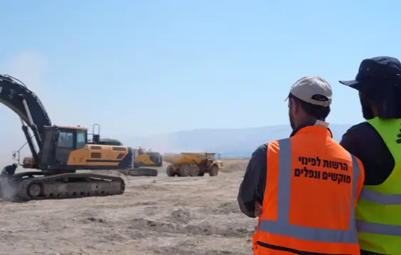 משרד הביטחון מאיץ את העבודות לפינוי המוקשים במרחב המזרחי, כחלק מהקמת המכשול הביטחוני בגבול 11.8.26 2